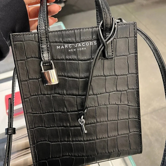 Marc Jacobs Croc-Embossed Mini Tote Bag H017L01RE22 - Picture 4 of 8